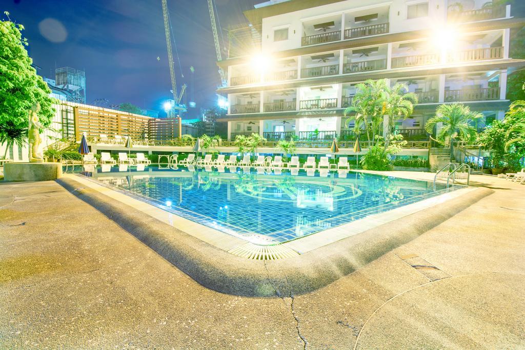Boss Suites Pattaya Ngoại thất bức ảnh